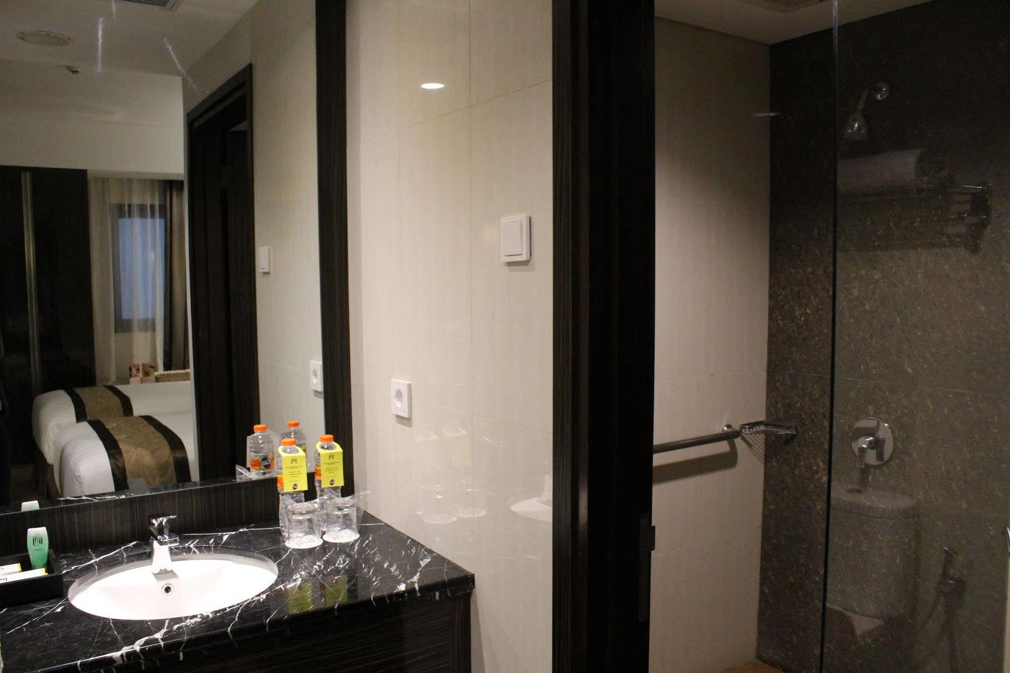 The Atrium Hotel & Resort Yogyakarta Melati Eksteriør billede