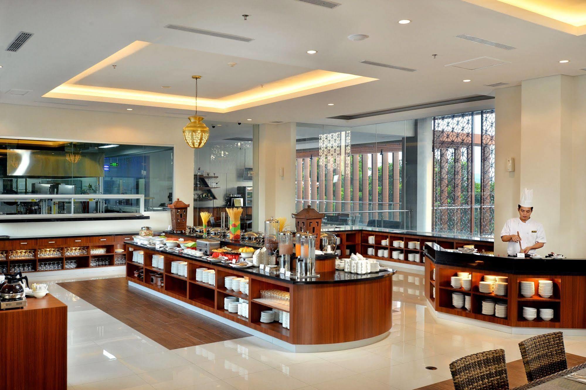 The Atrium Hotel & Resort Yogyakarta Melati Eksteriør billede