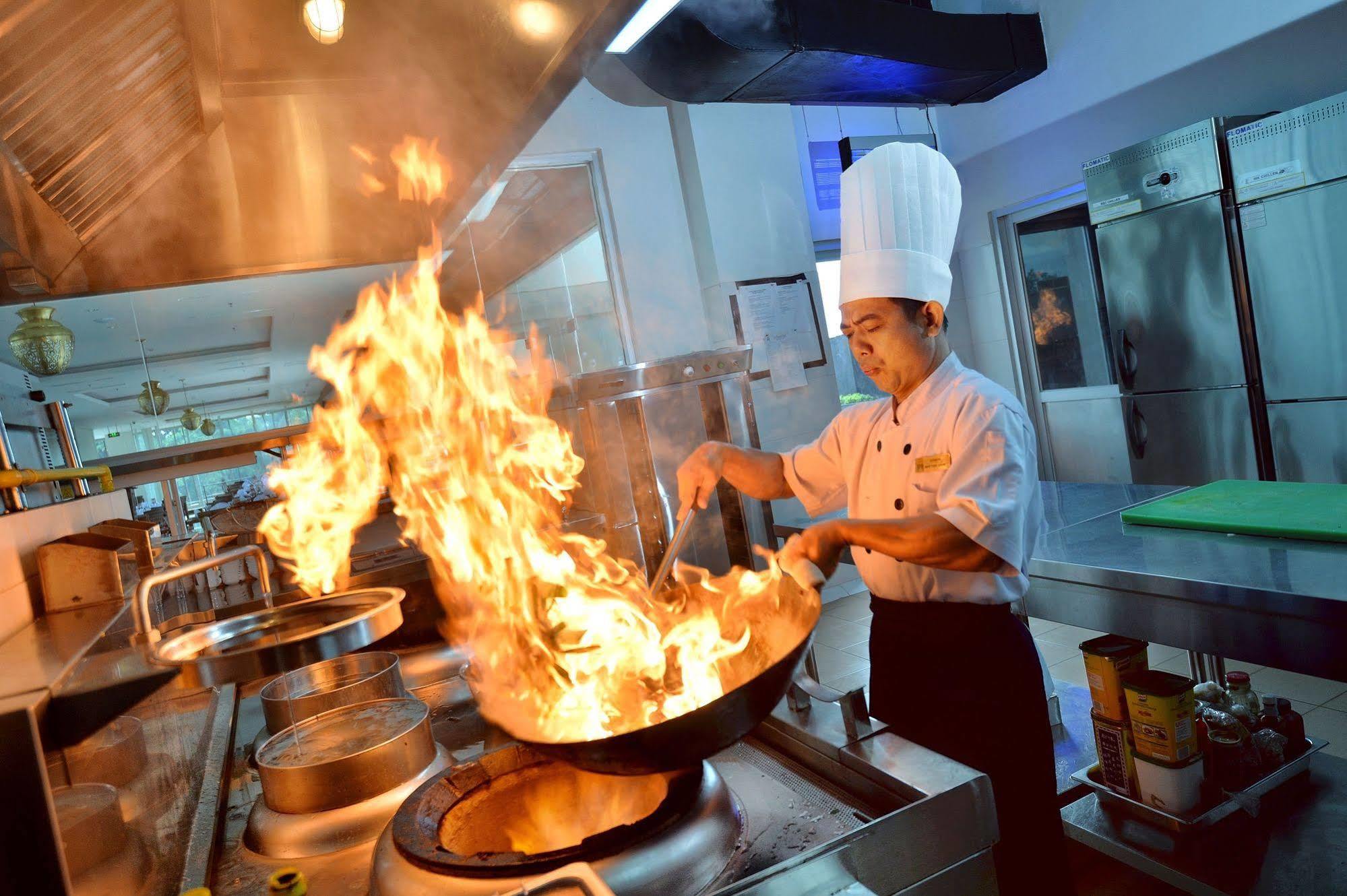The Atrium Hotel & Resort Yogyakarta Melati Eksteriør billede