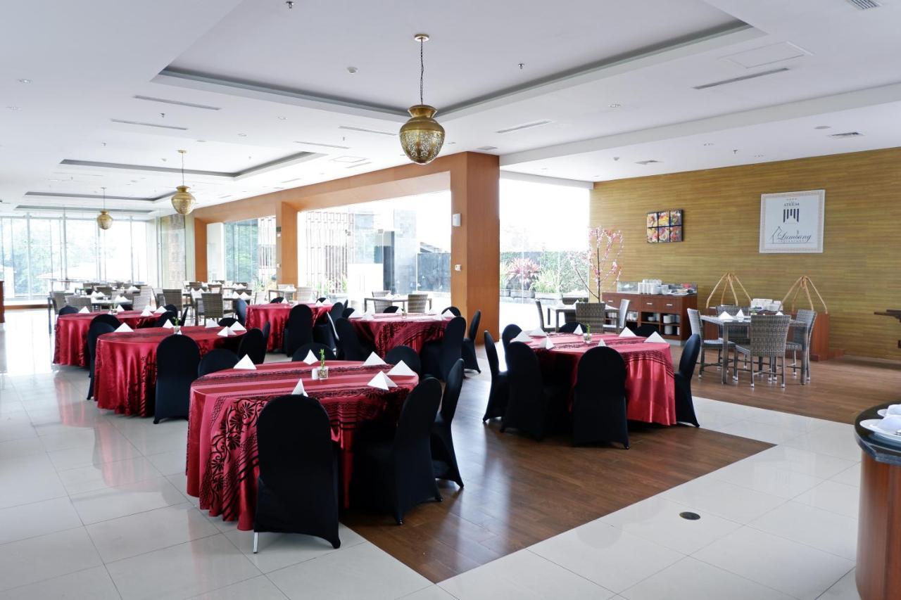 The Atrium Hotel & Resort Yogyakarta Melati Eksteriør billede